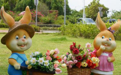 可爱卡通玻璃钢户外草坪装饰品摆件兔子雕塑