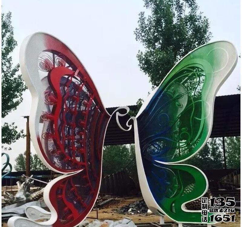 玻璃钢景区园林彩绘蝴蝶雕塑