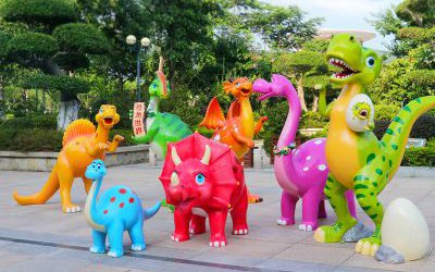 公园景区玻璃钢彩绘卡通恐龙雕塑