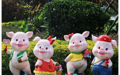 玻璃钢卡通彩绘农场花园猪雕塑