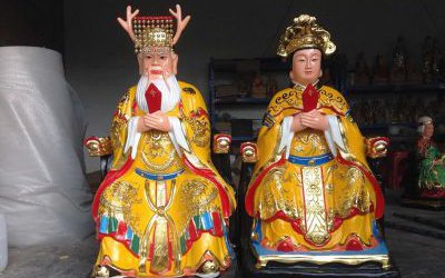 寺庙景区大型玻璃钢彩绘神佛龙母龙王雕塑