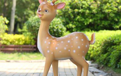 玻璃钢彩绘卡通户外园林景观鹿雕塑