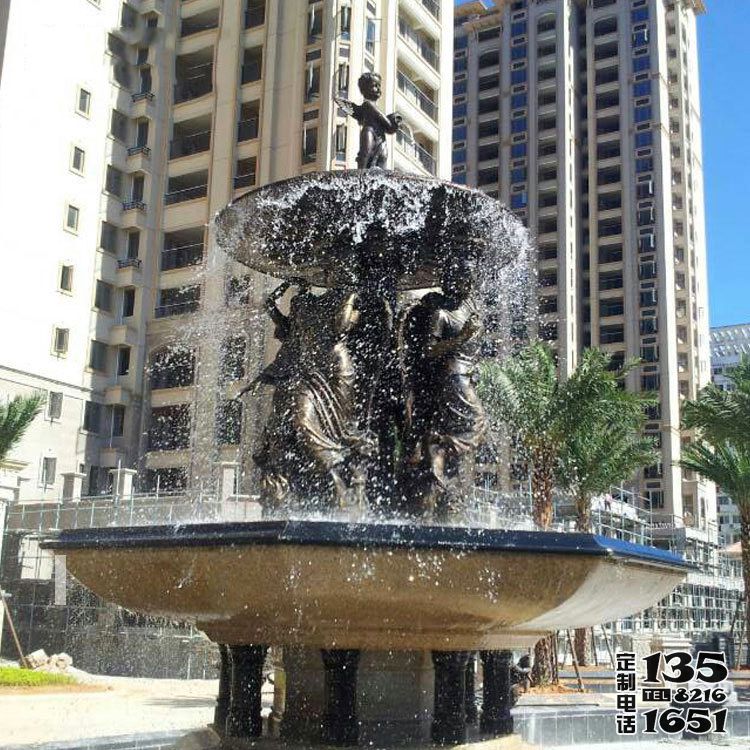 商业广场欧式人物玻璃钢仿铜雕喷泉水景雕塑