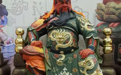 玻璃钢彩绘寺庙供奉关公雕塑