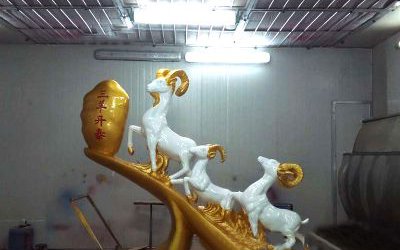 公园景区创意玻璃钢三羊开泰雕塑