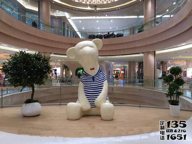 商厦大型玻璃钢卡通熊雕塑