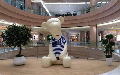 商厦大型玻璃钢卡通熊雕塑