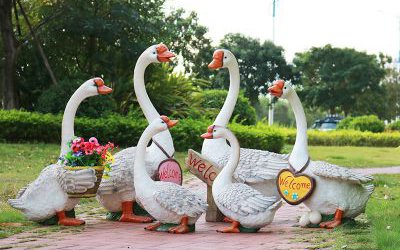 乡村小路仿真玻璃钢装饰天鹅雕塑