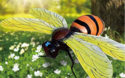 公园草丛中玻璃钢仿真蜜蜂雕塑