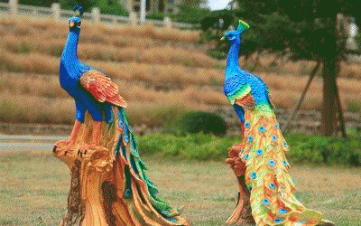 户外草坪玻璃钢仿真彩绘孔雀雕塑