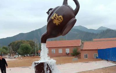 公园大型玻璃钢悬浮流水喷泉天壶雕塑