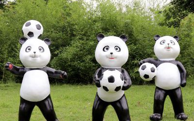 花园户外摆件仿真动物玩足球的熊猫雕塑