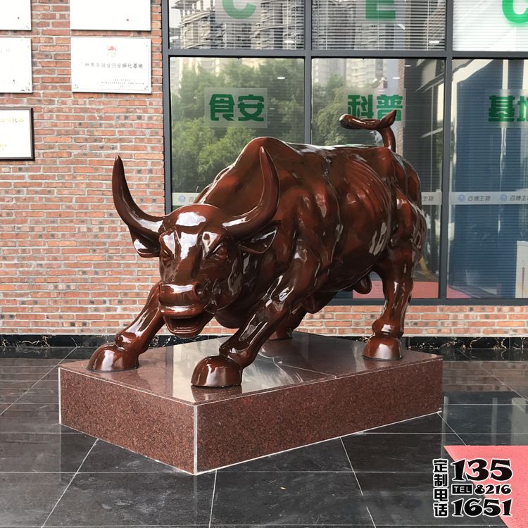 城市广场大型玻璃钢仿铜农耕牛 华尔街牛雕塑 城市广场大型玻璃钢仿铜农耕牛 华尔街牛雕塑