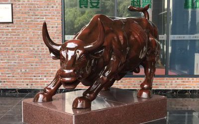 城市广场大型玻璃钢仿铜农耕牛华尔街牛雕塑