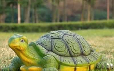 草坪创意玻璃钢彩绘仿真动物景观乌龟雕塑
