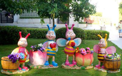 公园小区玻璃钢卡通彩绘蜜蜂花盆雕塑