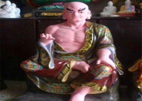 玻璃钢彩绘寺庙景区菩萨十八罗汉雕塑