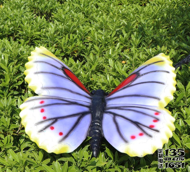 花园草坪玻璃钢彩绘蝴蝶雕塑