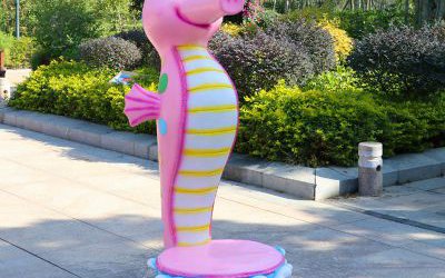 创意商场美陈摆件玻璃钢卡通海马雕塑