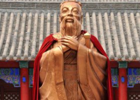 景区广场x校园摆放儒家学派创始人孔子玻璃钢仿铜雕塑