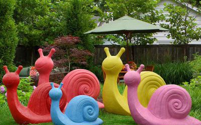 户外草坪彩绘玻璃钢卡通蜗牛雕塑