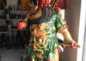 玻璃钢彩绘大型供奉佛像关公雕塑
