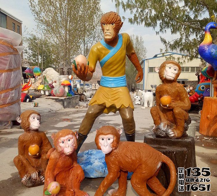 景区玻璃钢卡通大圣归来孙悟空雕塑 景区玻璃钢卡通大圣归来孙悟空雕塑