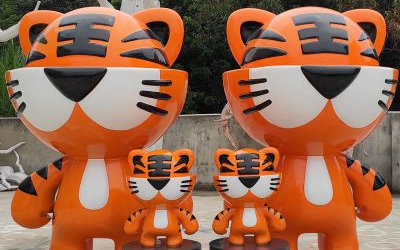 商场玻璃钢卡通老虎雕塑