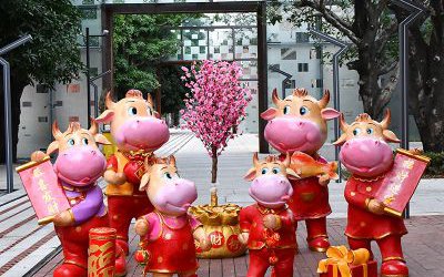 玻璃钢彩绘卡通商场新年创意小牛雕塑