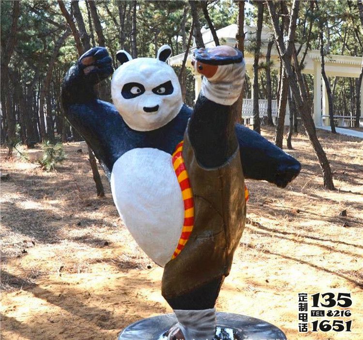 户外园林玻璃钢卡通功夫熊猫阿宝雕塑