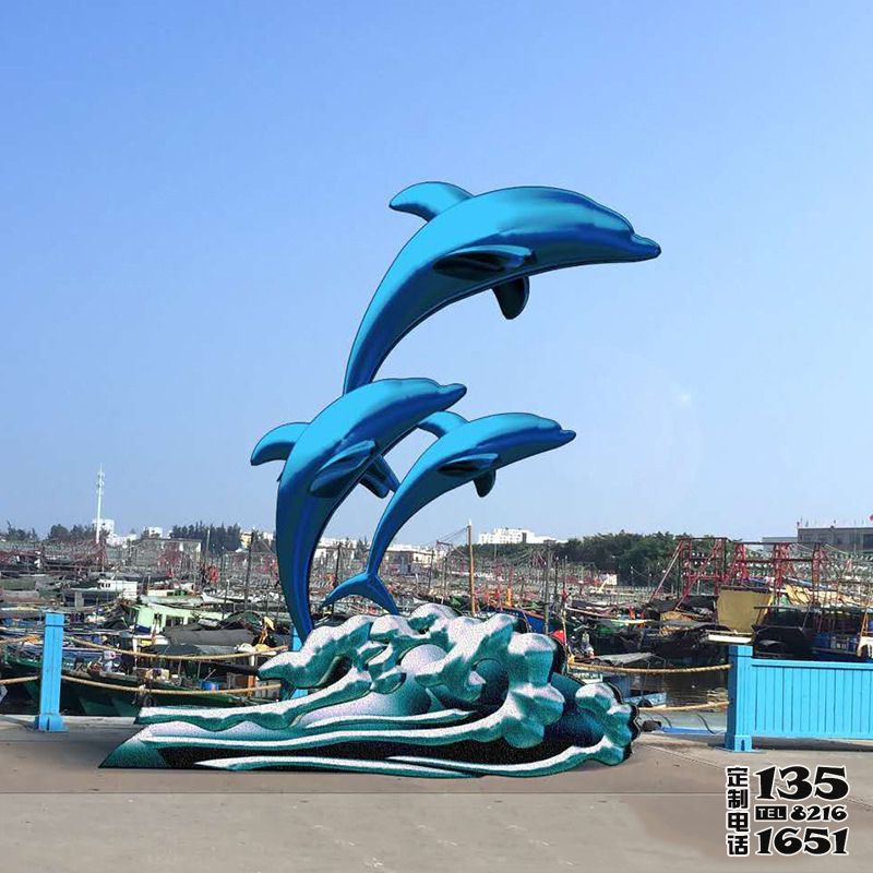 广场大型玻璃钢冲浪飞天海豚景观雕塑