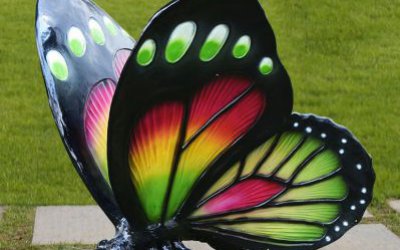 景区彩绘玻璃钢仿真蝴蝶雕塑
