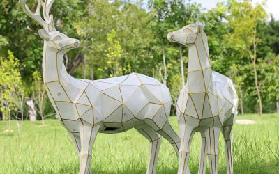 几何太阳能玻璃钢户外公园梅花鹿雕塑