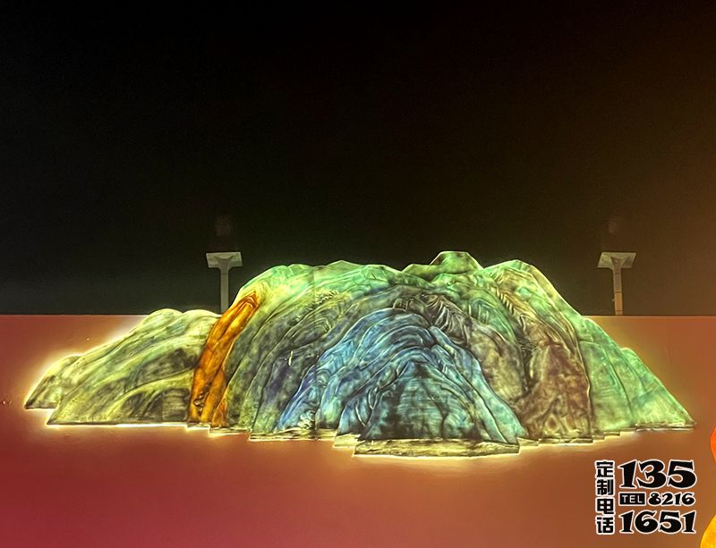 玻璃钢发光假山造型雕塑