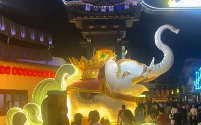 玻璃钢大象夜发光雕塑