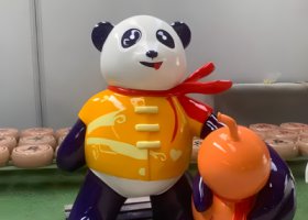 玻璃钢卡通熊猫公仔