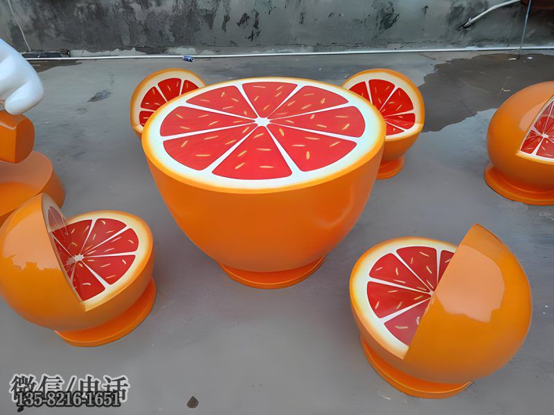 玻璃钢仿真橘子桌椅雕塑摆件 玻璃钢仿真橘子桌椅雕塑摆件
