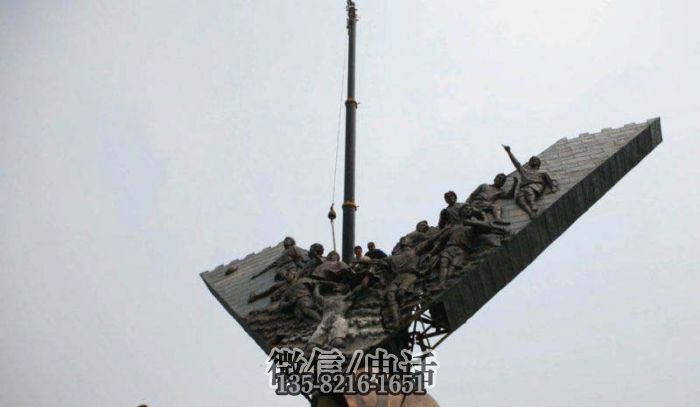 人物雕塑实拍图