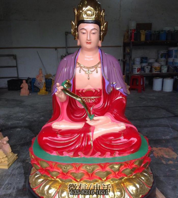 神佛雕塑实拍图