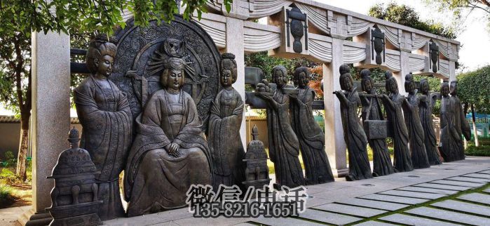 人物雕塑实拍图