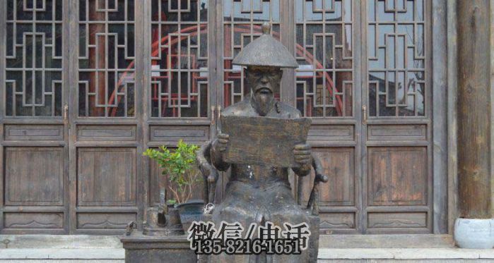 人物雕塑实拍图